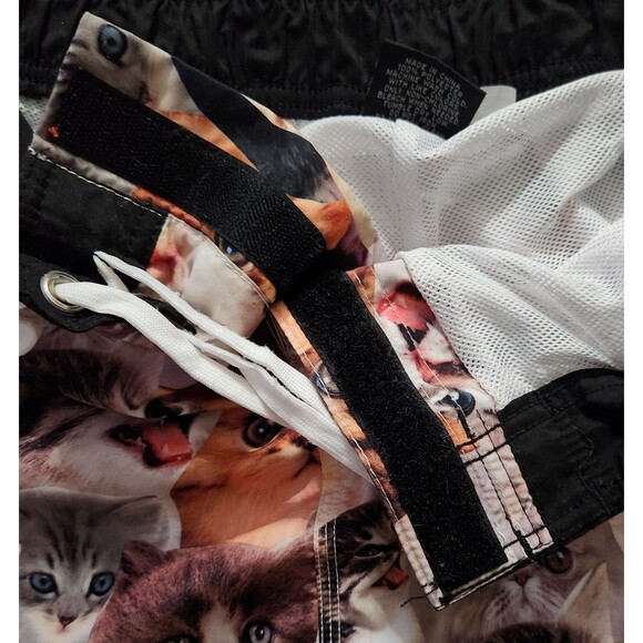 Cat Faces Men's Swim Trunks XXL Bioworld Kitty Shorts Summer Funny Lined EUC - Picture 7 of 7